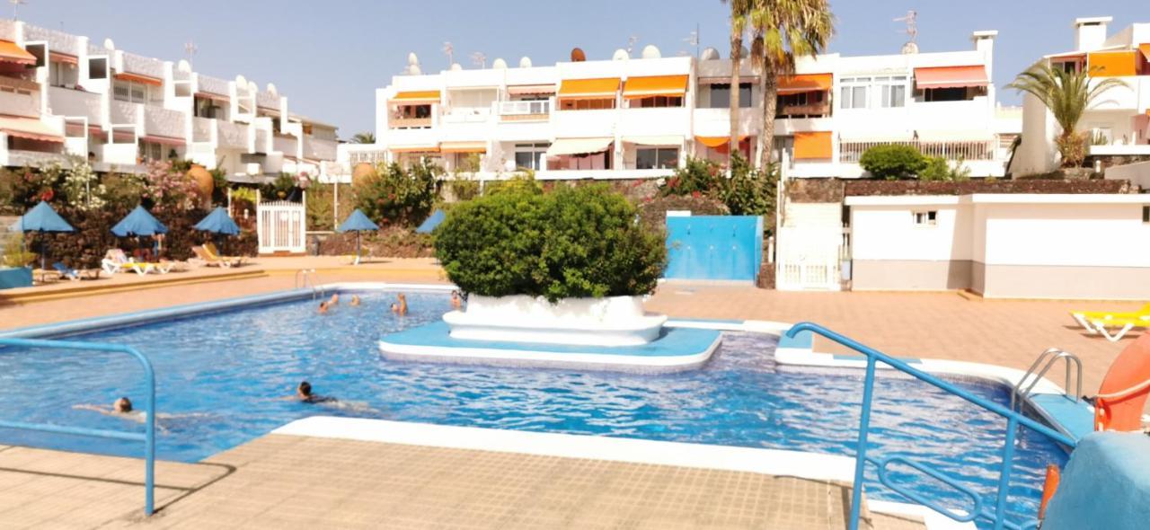 Sunny Apt With Terrace Coastal Area South Arona Arona  Exterior photo