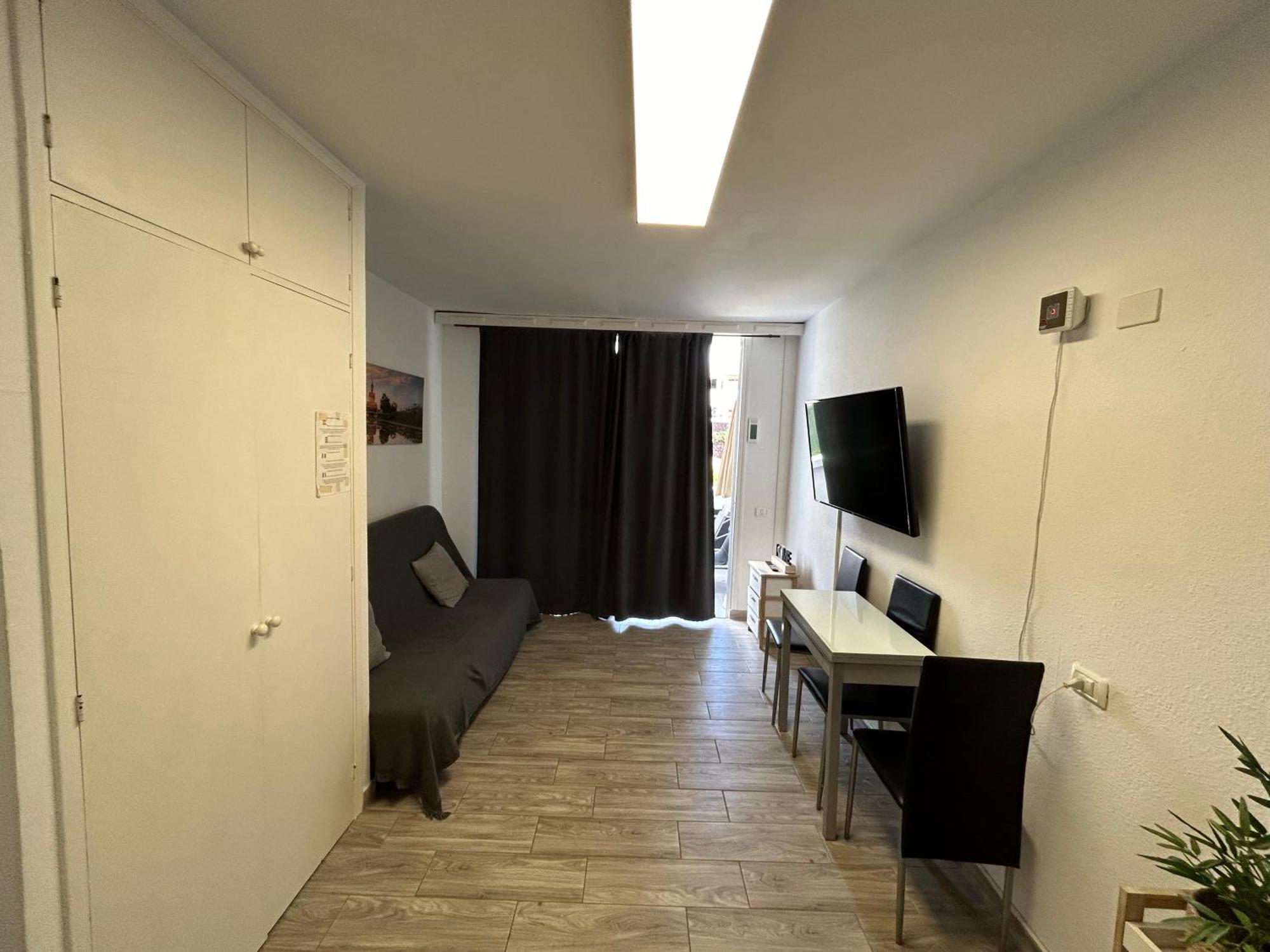Sunny Apt With Terrace Coastal Area South Arona Arona  Exterior photo